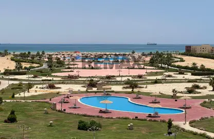 شاليه - 3 غرف نوم - 2 حمامات للبيع في بلومار - العين السخنة - السويس