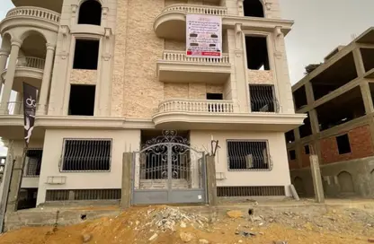 Apartment - 3 Bedrooms - 3 Bathrooms for sale in Bait Alwatan - The 5th Settlement - New Cairo City - Cairo