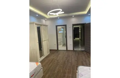 شقة - 3 غرف نوم - 3 حمامات للايجار في عمارات البنفسج - البنفسج - مدينة القاهرة الجديدة - القاهرة