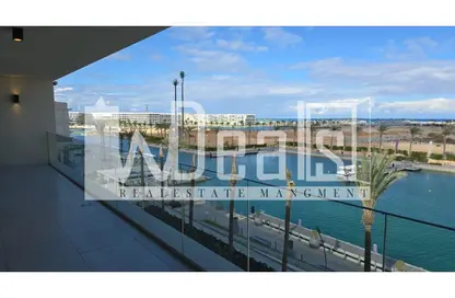Chalet - 3 Bedrooms - 3 Bathrooms for sale in Marassi - Sidi Abdel Rahman - North Coast