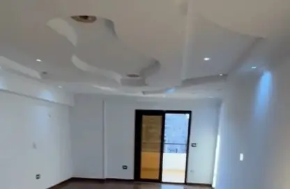 Apartment - 3 Bedrooms - 2 Bathrooms for sale in Africa   Emtedad Moustafa Al Nahas - 9th Zone - Nasr City - Cairo