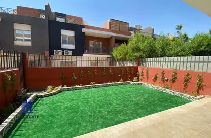 Townhouse - 4 Bedrooms - 3 Bathrooms for rent in Continental Residence - Sheikh Zayed Compounds - Sheikh Zayed City - Giza