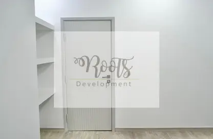 Clinic - Studio - 1 Bathroom for rent in West Park Mall - 26th of July Corridor - 6 October City - Giza