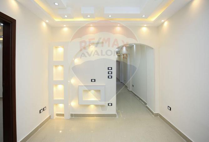 6682664 - Property Image 3