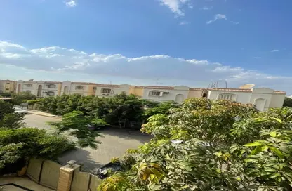 فيلا - 4 غرف نوم - 4 حمامات للبيع في حدائق المهندسين - الحي الرابع - الشيخ زايد - الجيزة