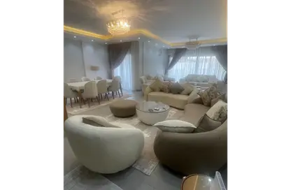 Townhouse - 3 Bedrooms - 4 Bathrooms for sale in Palm Parks   Palm Hills - South Dahshur Link - 6 October City - Giza
