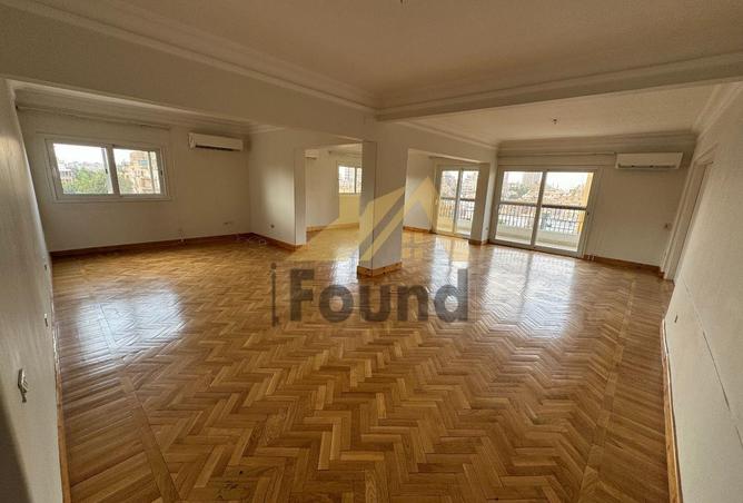 8032940 - Property Image 3