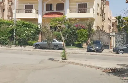فيلا - 8 غرف نوم - 8 حمامات للبيع في شارع الشويفات - الحي الاول - التجمع الخامس - مدينة القاهرة الجديدة - القاهرة