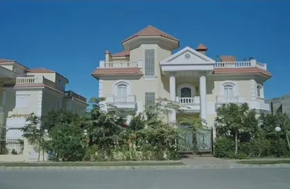 فيلا - 5 غرف نوم - 4 حمامات للبيع في مينا جاردن سيتي - الحي المتميز - مدينة 6 أكتوبر - الجيزة فيلا - 5 غرف نوم - 4 حمامات للبيع في مينا جاردن سيتي - الحي المتميز - مدينة 6 أكتوبر - الجيزة