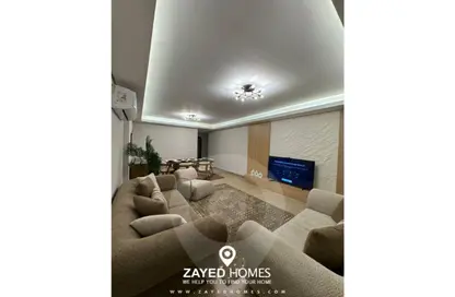 شقة - 3 غرف نوم - 3 حمامات للايجار في أبراج زيد - كمبوندات الشيخ زايد - الشيخ زايد - الجيزة