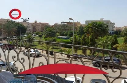 Apartment - 4 Bedrooms - 4 Bathrooms for sale in Al Shouyfat St. - District 1 - The 5th Settlement - New Cairo City - Cairo