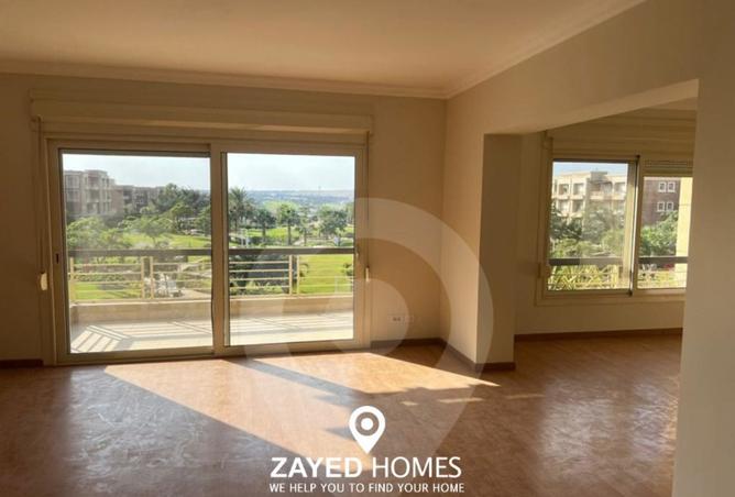 8224011 - Property Image 2