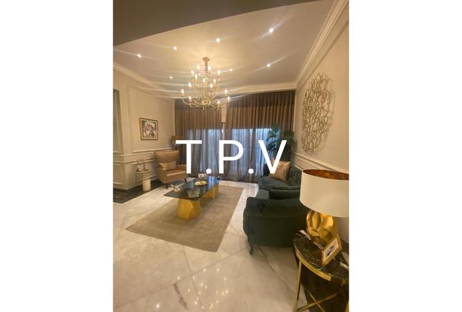 8043121 - Property Image 2