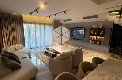 Townhouse - 2 Bedrooms - 3 Bathrooms for sale in Hyde Park Central - The 6th Settlement - New Cairo City - Cairo Townhouse - 2 Bedrooms - 3 Bathrooms for sale in Hyde Park Central - The 6th Settlement - New Cairo City - Cairo