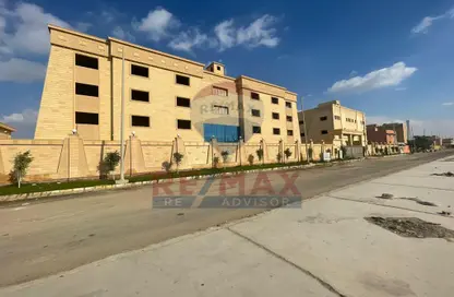 Factory - Studio - 5 Bathrooms for sale in Industrial Area - 6 October City - Giza