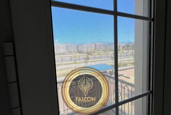 8453988 - Property Image 3