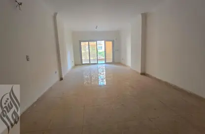 شقة - 3 غرف نوم - 3 حمامات للبيع في مدينة وصال - كمبوندات الشروق - مدينة الشروق - القاهرة