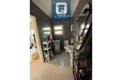 Apartment - 3 Bedrooms - 2 Bathrooms for rent in Zahraa El Maadi - Hay El Maadi - Cairo