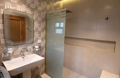 شقة - 2 غرف نوم - 2 حمامات للايجار في محور عباس محمود العقاد - التجمع الاول - مدينة القاهرة الجديدة - القاهرة