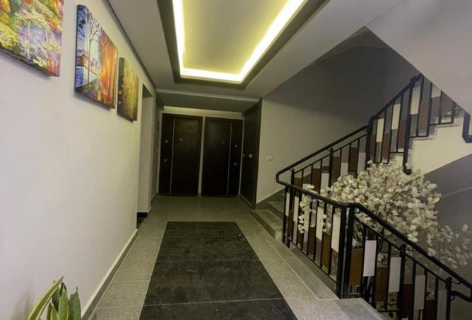 8049965 - Property Image 3