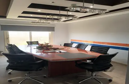 Co-Working Space - Studio - 2 Bathrooms for rent in Akhnaton St. - District 5 - The 5th Settlement - New Cairo City - Cairo