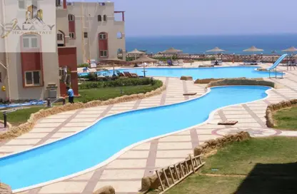 Chalet - 2 Bedrooms - 1 Bathroom for sale in Red Carpet - Al Ain Al Sokhna - Suez