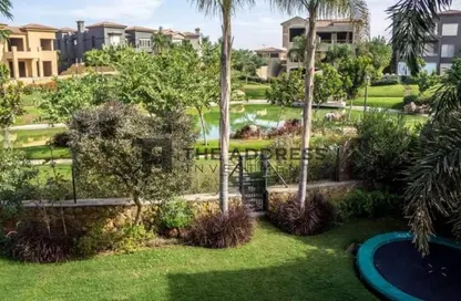 Villa - 6 Bedrooms - 5 Bathrooms for sale in Lake View - 5th Settlement Compounds - The 5th Settlement - New Cairo City - Cairo