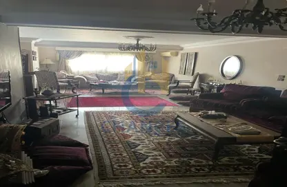 Apartment - 4 Bedrooms - 3 Bathrooms for sale in Street 267 - New Maadi - Hay El Maadi - Cairo