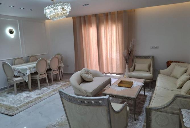 8079692 - Property Image 2