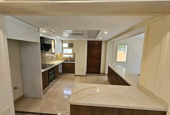 8227777 - Property Image 3