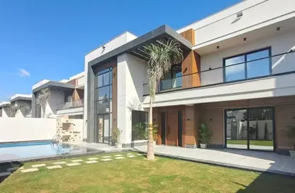 Villa - 5 Bedrooms - 4 Bathrooms for sale in Ivoire - Sheikh Zayed City - Giza