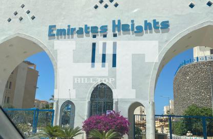 Townhouse - 3 Bedrooms - 2 Bathrooms for sale in Emirates Heights - Qesm Ad Dabaah - North Coast