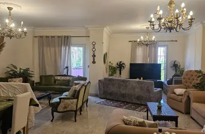 Apartment - 3 Bedrooms - 3 Bathrooms for sale in Doctor Yassin Abdel Ghaffar St. - Area C - Ganoob El Acadimia - New Cairo City - Cairo