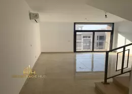 Penthouse - 3 Bedrooms - 4 Bathrooms for rent in Fifth Square - North Investors Area - New Cairo City - Cairo