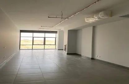 Office Space - Studio - 1 Bathroom for rent in The Waterway View - 90 Street - The 5th Settlement - New Cairo City - Cairo