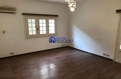 Villa - Studio - 3 Bathrooms for rent in Sarayat Al Maadi - Hay El Maadi - Cairo