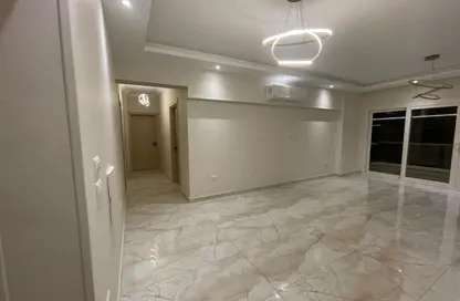 Apartment - 3 Bedrooms - 3 Bathrooms for rent in Mountain View iCity - 5th Settlement Compounds - The 5th Settlement - New Cairo City - Cairo