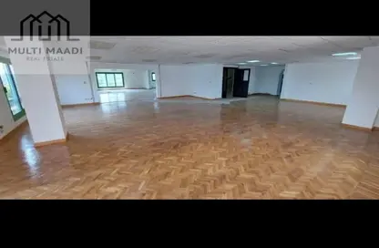 طابق كامل - استوديو - 4 حمامات للايجار في شارع 11 - المعادي - حي المعادي - القاهرة