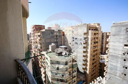 شقة - 3 غرف نوم - 1 حمام للبيع في ميامي - حي اول المنتزة - الاسكندرية