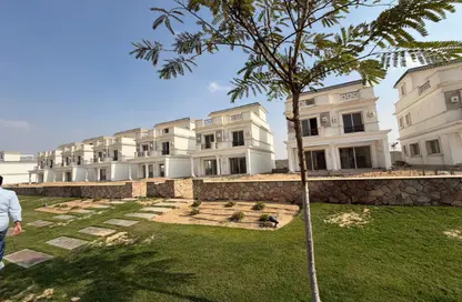 Villa - 5 Bedrooms - 4 Bathrooms for sale in Mountain View Giza Plateau - Ring Road - 6 October City - Giza