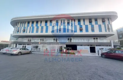 محل تجاري - استوديو - 1 حمام للايجار في سنترادا هاب - محور 26 يوليو - مدينة 6 أكتوبر - الجيزة