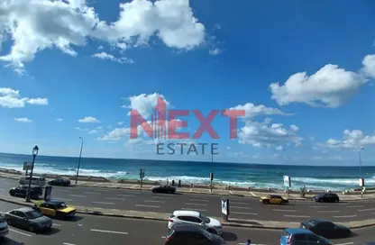 شقة - 3 غرف نوم - 1 حمام للبيع في ميدان الكورنيش - سبورتنج - حي شرق - الاسكندرية