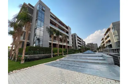 Apartment - 2 Bedrooms - 2 Bathrooms for sale in El Patio Oro - 5th Settlement Compounds - The 5th Settlement - New Cairo City - Cairo