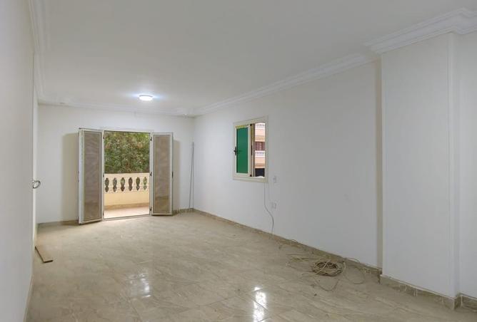 8298888 - صورة العقار 2