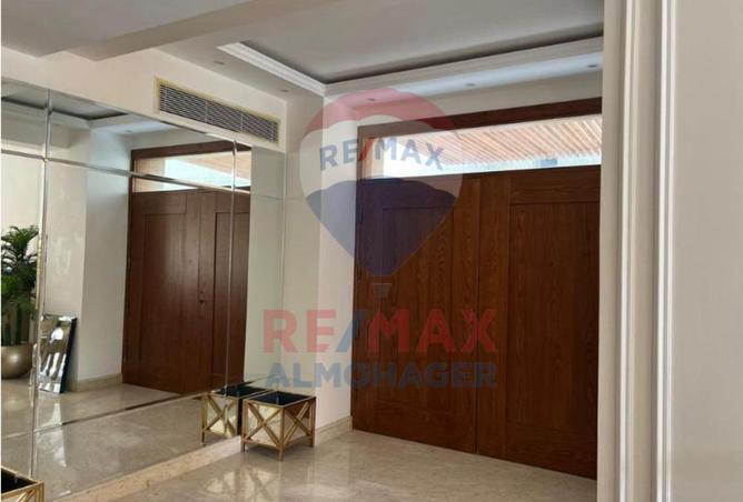 8035774 - Property Image 2
