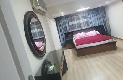 Apartment - 4 Bedrooms - 2 Bathrooms for sale in 6th Zone - Nasr City - Cairo