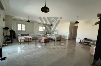 Apartment - 4 Bedrooms - 3 Bathrooms for sale in East The Academy - New Cairo City - Cairo