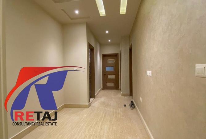 8472427 - Property Image 3