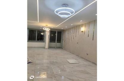 Apartment - 3 Bedrooms - 1 Bathroom for sale in 11th District - Sheikh Zayed City - Giza
