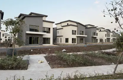 Townhouse - 3 Bedrooms - 3 Bathrooms for sale in Creek Town - The 1st Settlement - New Cairo City - Cairo